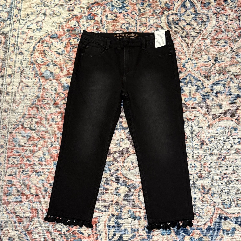 Soft Surroundings Black Straight Leg Jeans with Tassel‎ Hem Size 6P Boho Office
